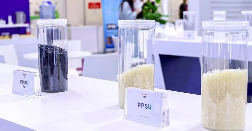 Công bố vật liệu của tấm che mũ bảo hiểm lính cứu hỏa: Hiệu suất và ứng dụng đặc biệt của PPSU và PSU