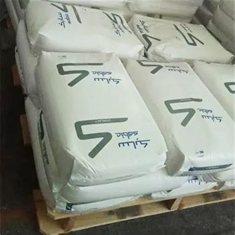 Máy thổi đùn CYCOLOY PC ABS